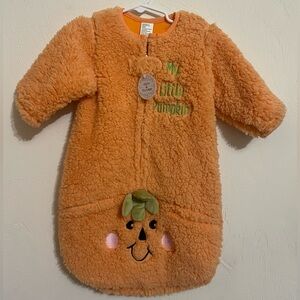 Pumpkin sherpa baby sleep bag NWT